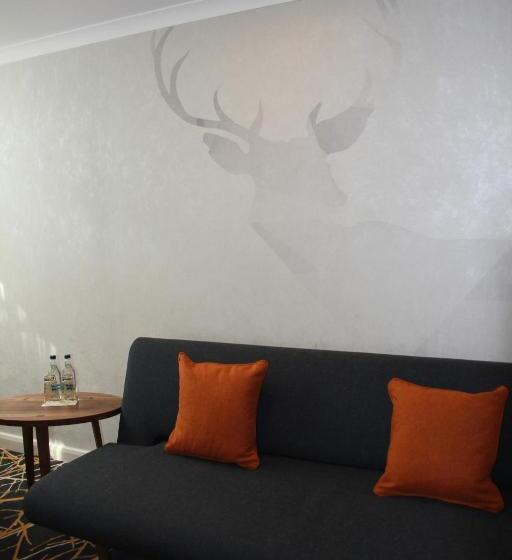 جناح, Richmond Hill