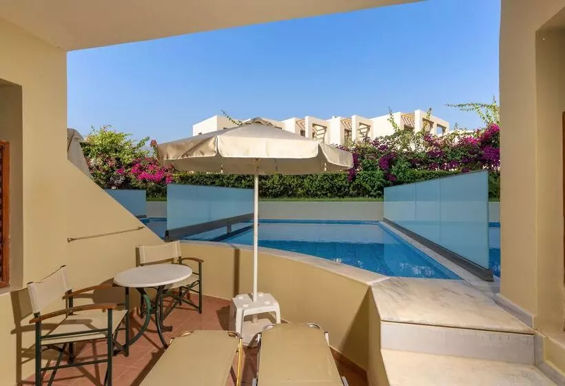 スーペリアールーム, Hydramis Palace Beach Resort