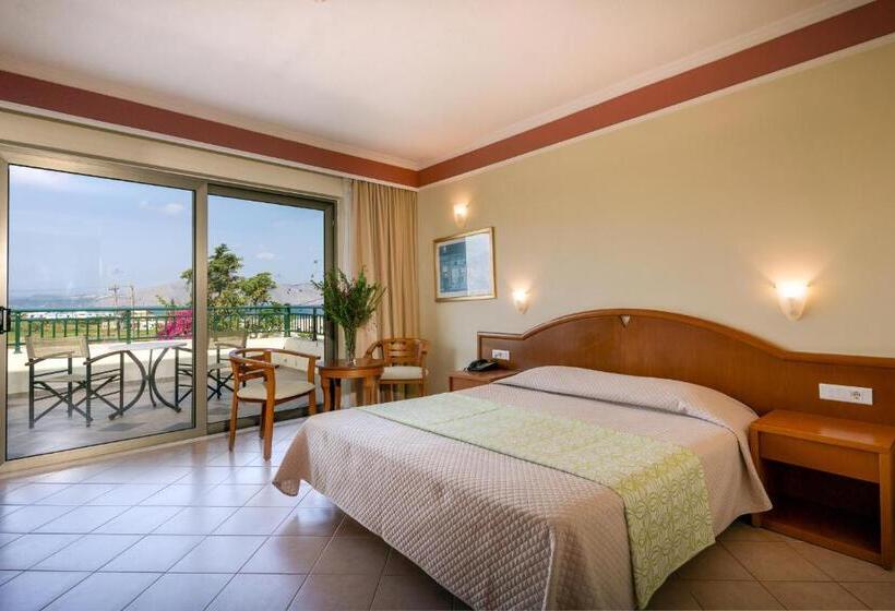 غرفة قياسية إطلالة جانبية علي البحر, Hydramis Palace Beach Resort