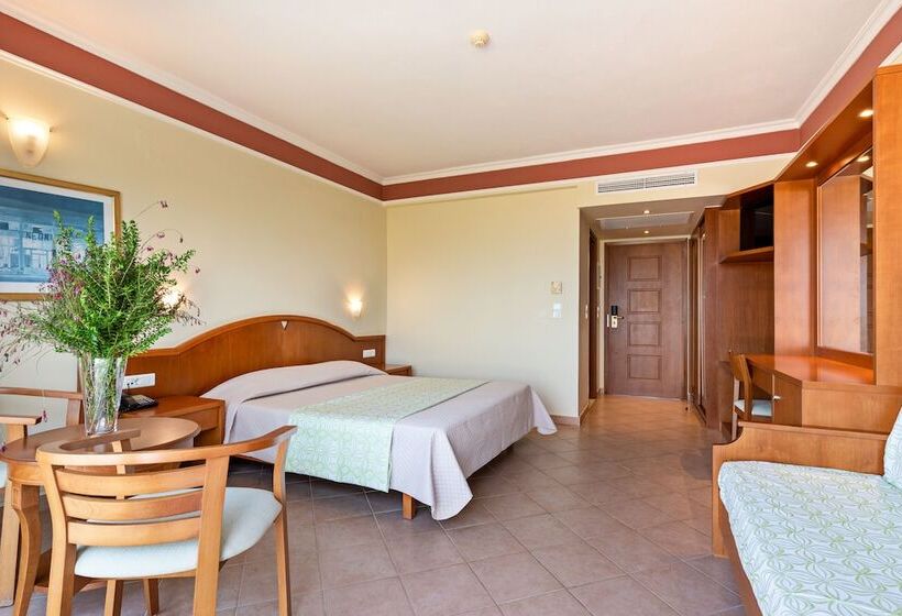 غرفة قياسية إطلالة جانبية علي البحر, Hydramis Palace Beach Resort