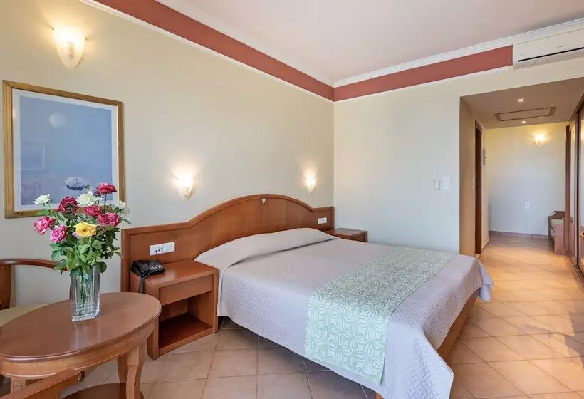 オーシャンビュースーペリアールーム, Hydramis Palace Beach Resort