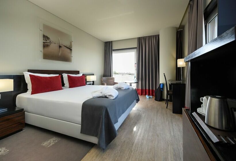 اتاق پرمیوم, Melia Ria Hotel & Spa