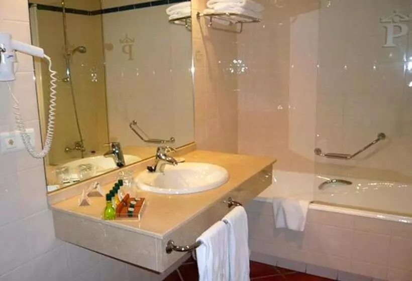 اتاق استاندارد, Parador De Santo Domingo Bernardo De Fresneda