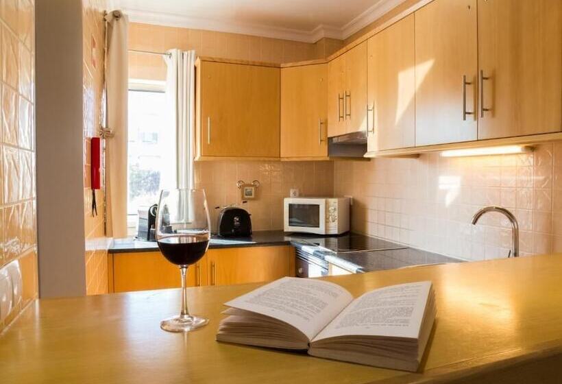 Апартаменты 1 Спальня Вид на Город, Pontalaia Apartamentos Turisticos