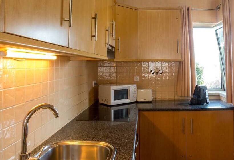 Апартаменты 2 Спальни Боковой Вид на Море, Pontalaia Apartamentos Turisticos