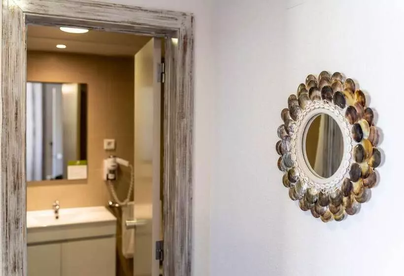 آپارتمان 1 خوابه با چشم‌انداز دریا, Vila Baleira Suites