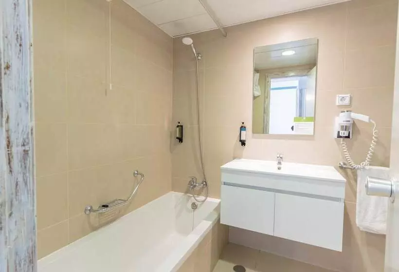 آپارتمان 1 خوابه با چشم‌انداز دریا, Vila Baleira Suites