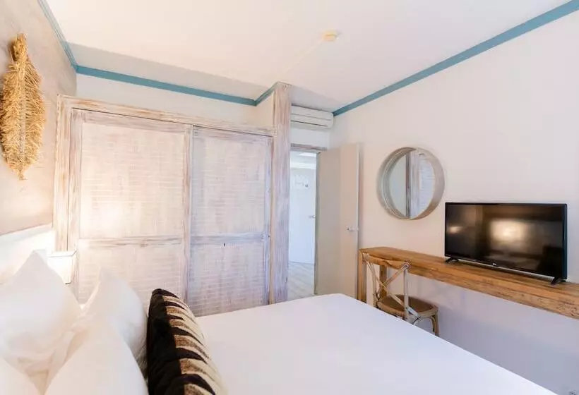 آپارتمان 1 خوابه با چشم‌انداز دریا, Vila Baleira Suites