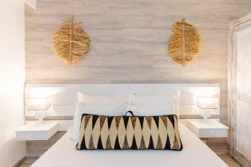 آپارتمان 1 خوابه با چشم‌انداز دریا, Vila Baleira Suites