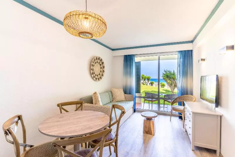 آپارتمان 1 خوابه با چشم‌انداز دریا, Vila Baleira Suites