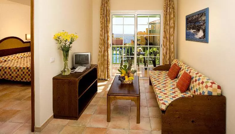 آپارتمان 2 خوابه, Apartamentos La Caleta