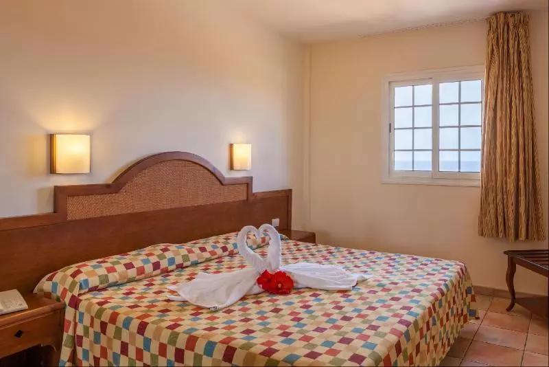 آپارتمان 2 خوابه, Apartamentos La Caleta