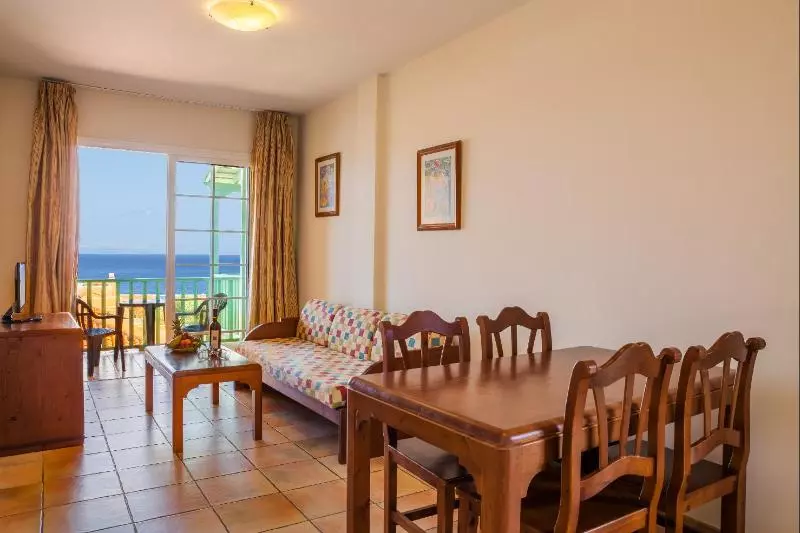 آپارتمان 2 خوابه, Apartamentos La Caleta