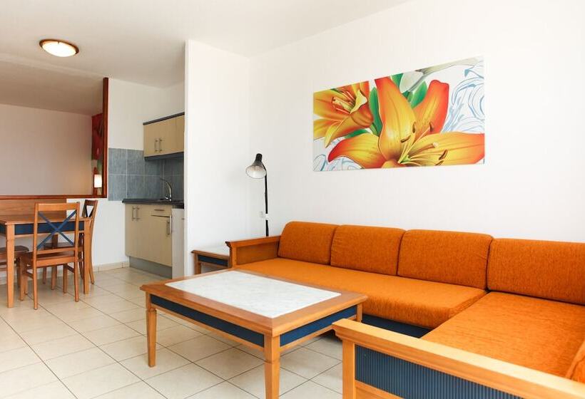 דירת חדר עם נוף לים ומרפסת, Apartamentos Palm Garden By Livvo