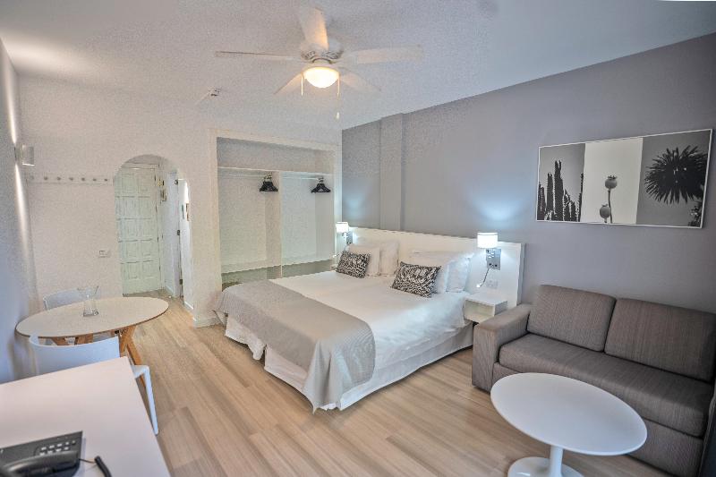 海の見えるスタンダードスタジオ, Coral California