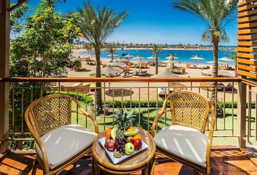 جناح كلوب, Desert Rose Resort