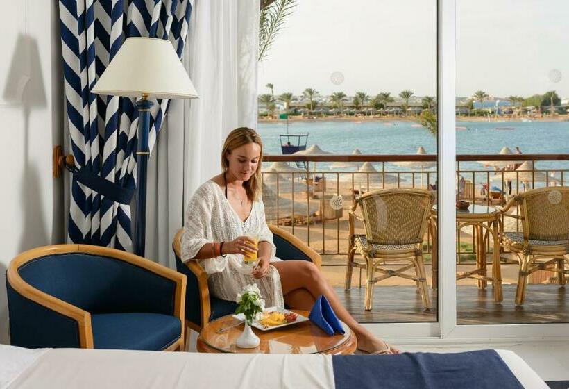 Club Suite with Views
