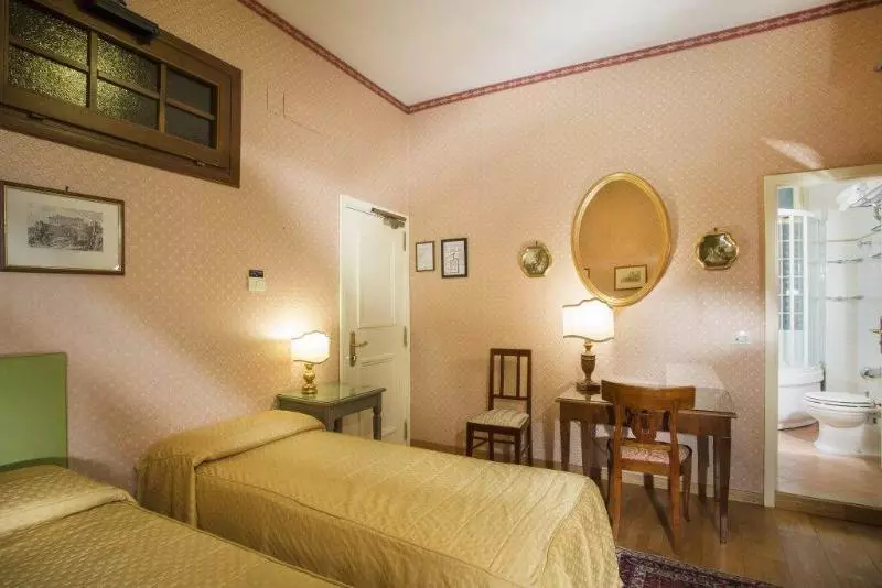 اتاق استاندارد سه نفره, Eurostars I Hotel Madrid
