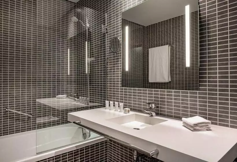 سوئیت جونیور خانوادگی, Ac Hotel By Marriott Alicante