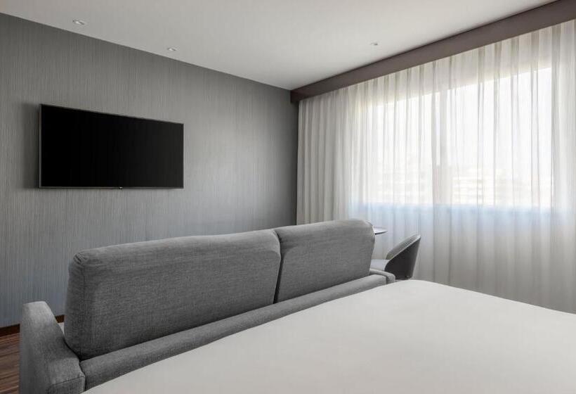 اتاق استاندارد با تخت بزرگ, Ac Hotel By Marriott Alicante