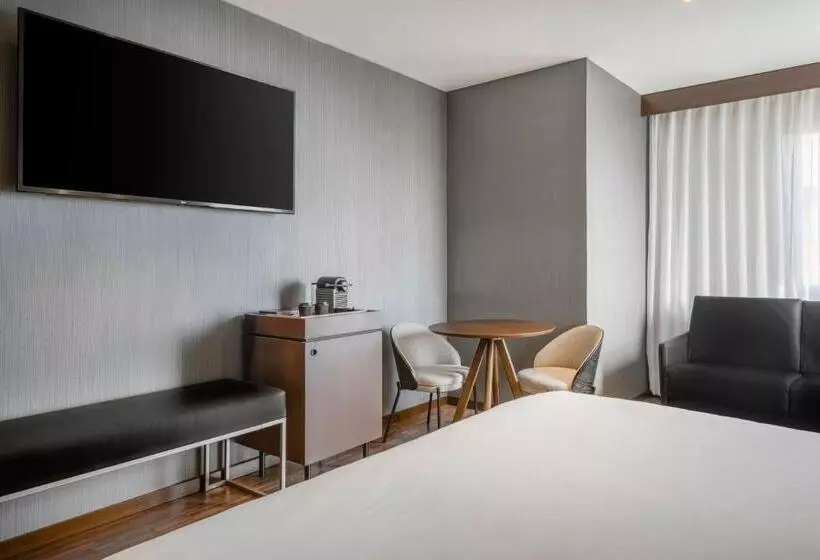اتاق استاندارد با تخت بزرگ, Ac Hotel By Marriott Alicante