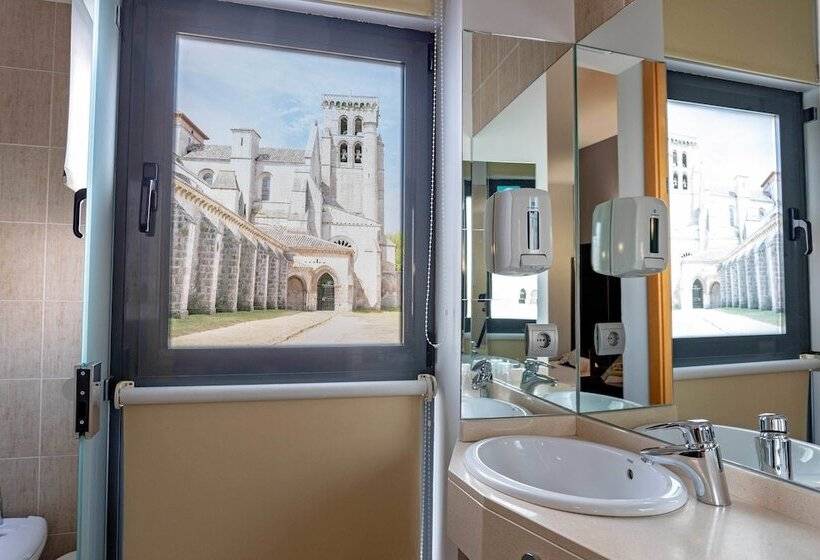 חדר סופריור, Alda Cardena