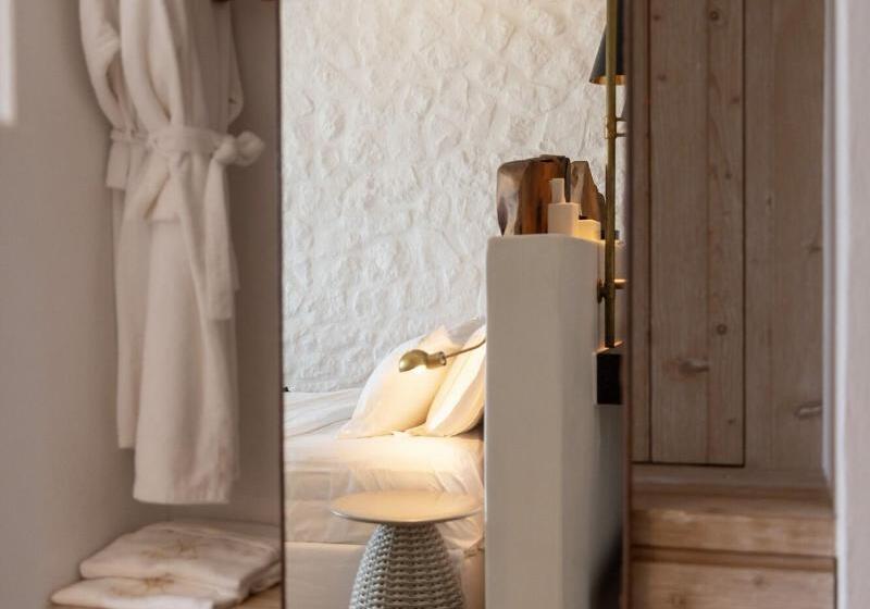 غرفة قياسية, Cabogata Beach