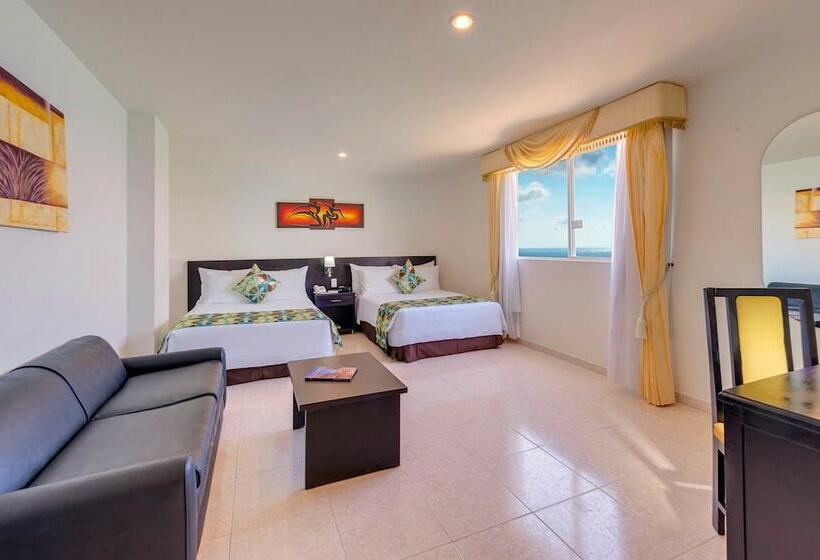 غرفة سوبيريور مطلّة علي البحر, Cartagena Plaza