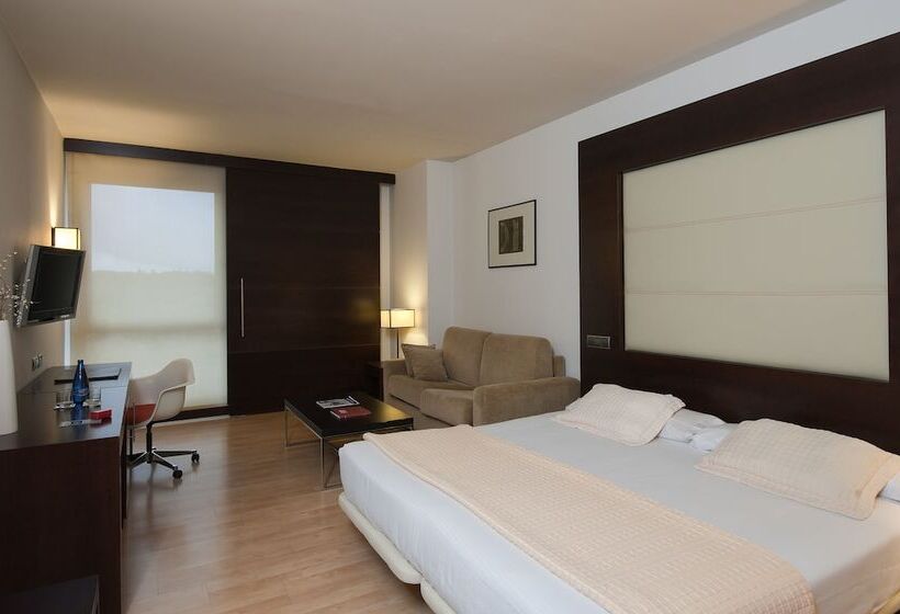 سوییت جونیور, Eurostars I Hotel Madrid