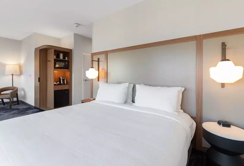 シティビュースイート, Fairfield By Marriott Inn & Suites San Francisco Pacifica