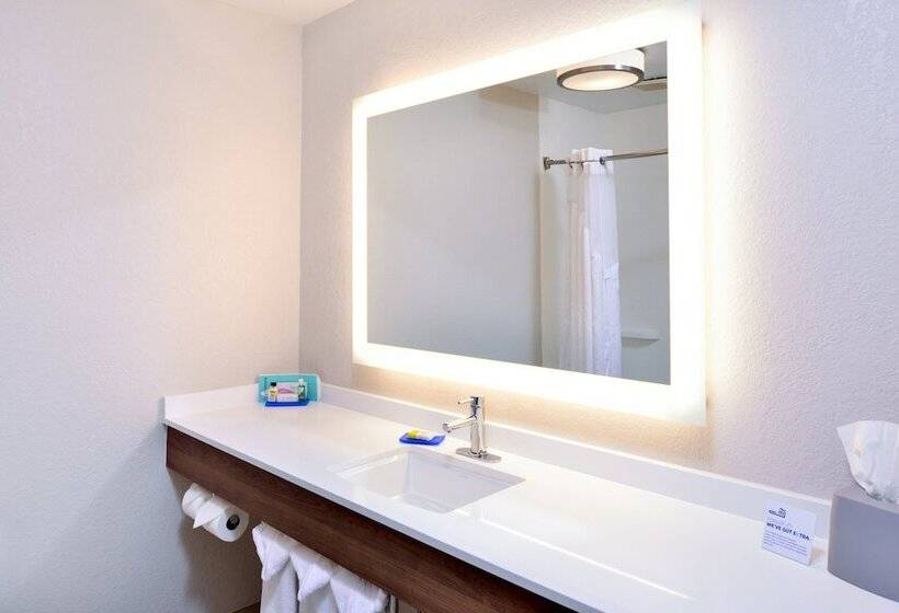 חדר סטנדרט, Holiday Inn Express Hotel & Suites Arcata/eureka Airport Area, An Ihg