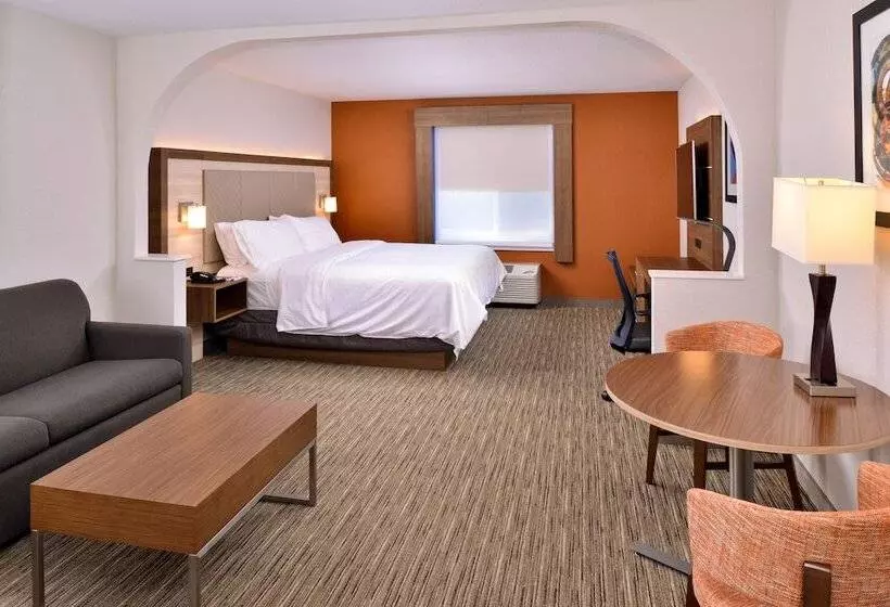 سوئیت برای معلولان, Holiday Inn Express Hotel & Suites Arcata/eureka Airport Area, An Ihg