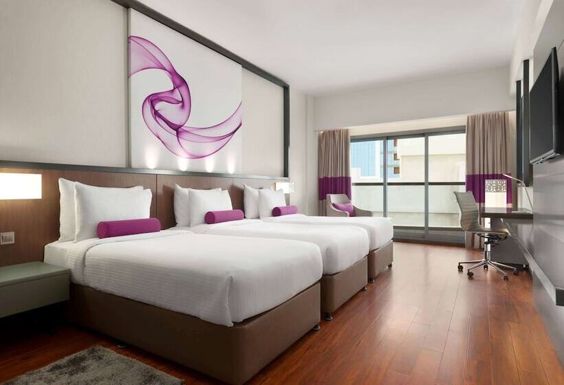 Семейный Номер, Howard Johnson Plaza By Wyndham Dubai Deira