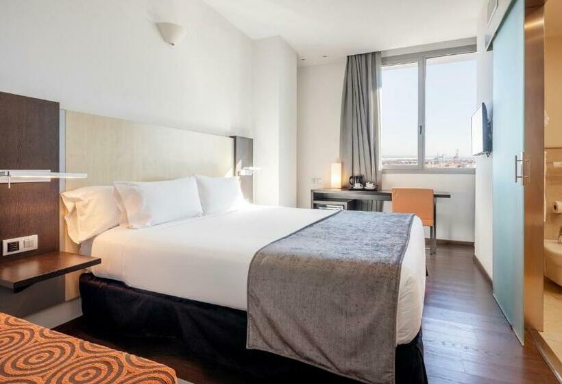 جناح جونيور, Ilunion Aqua 4