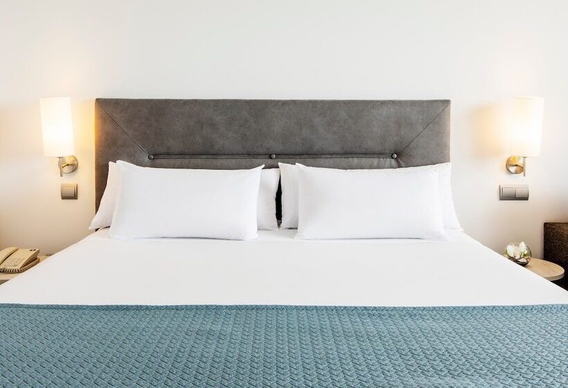 Quarto Triplo Standart, Ilunion Calas De Conil