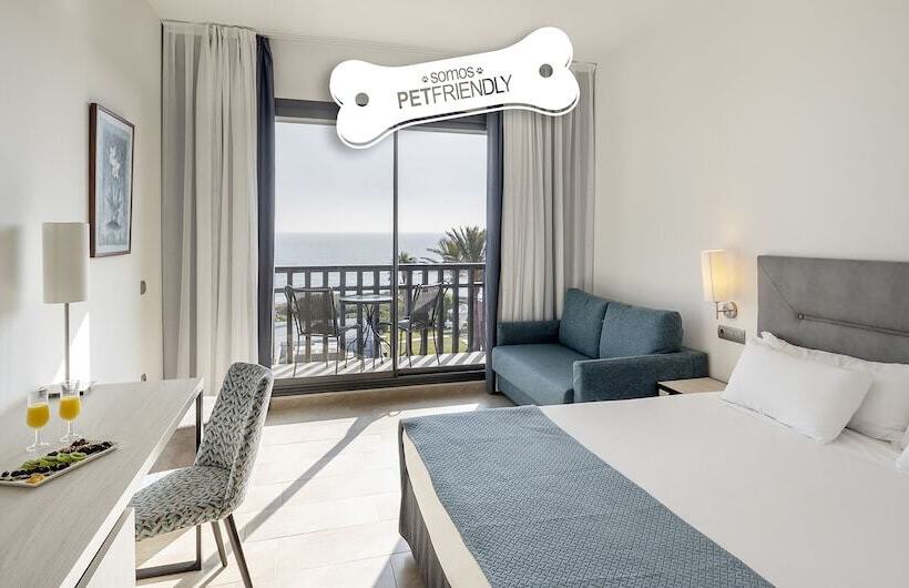 Quarto standard, Ilunion Calas De Conil