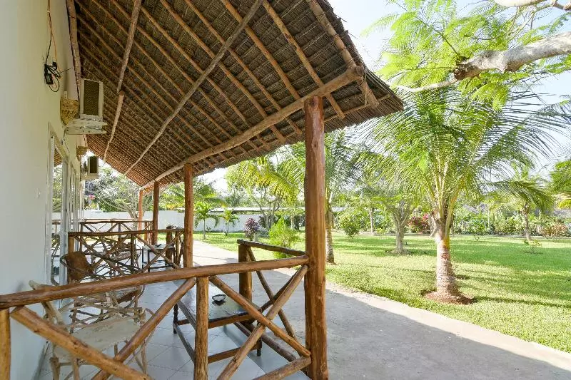اتاق پرمیوم, Ilunion Calas De Conil