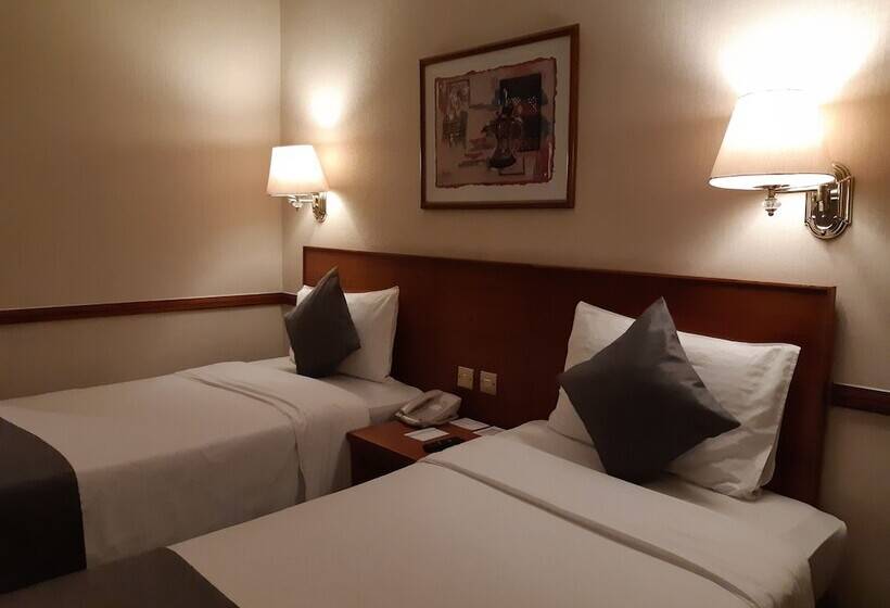 اتاق لوکس, Lotus Grand