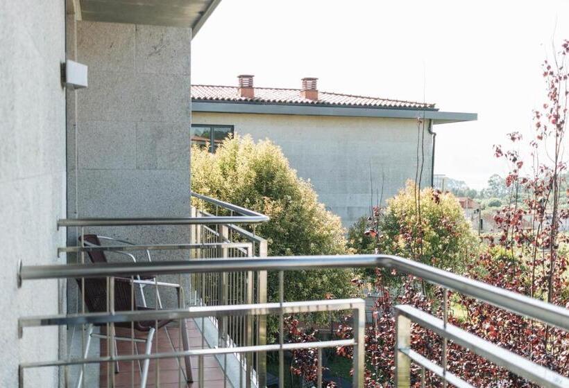 스탠다드 룸, Peregrina