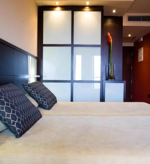 Standard-huone Terassi, Royal Nayef