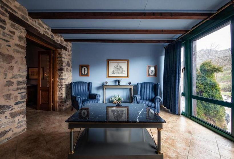 סוויטה נוף להרים, Posada Fuentes Carrionas