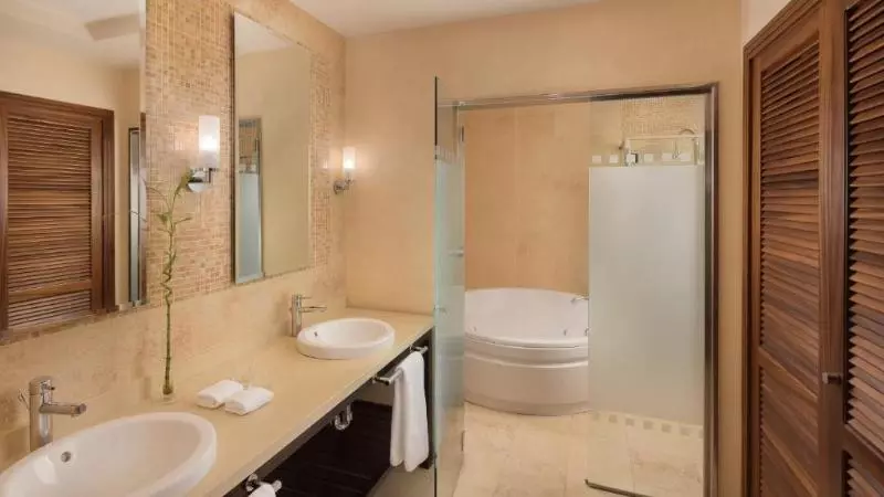 سوییت جونیور با چشمانداز دریا, Sheraton Fuerteventura Golf & Spa Resort