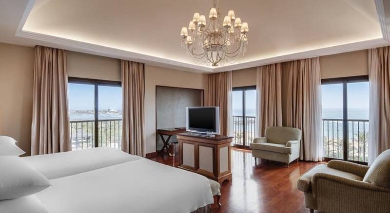 Президентский Люкс, Sheraton Fuerteventura Golf & Spa Resort