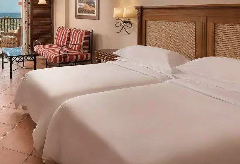 سوییت جونیور با چشمانداز دریا, Sheraton Fuerteventura Golf & Spa Resort