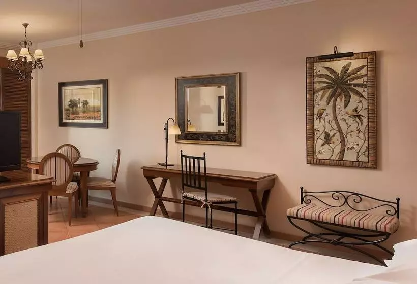 سوییت جونیور با چشمانداز دریا, Sheraton Fuerteventura Golf & Spa Resort