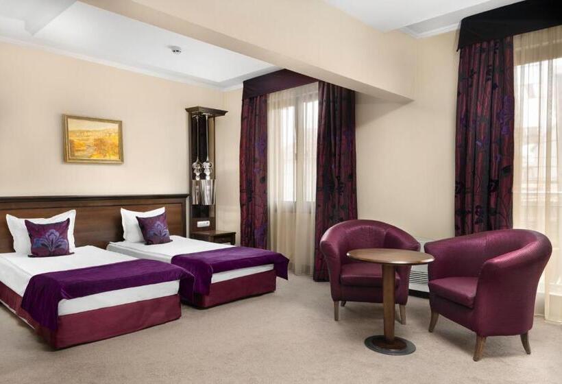 스탠다드 룸, Yantra Grand Hotel