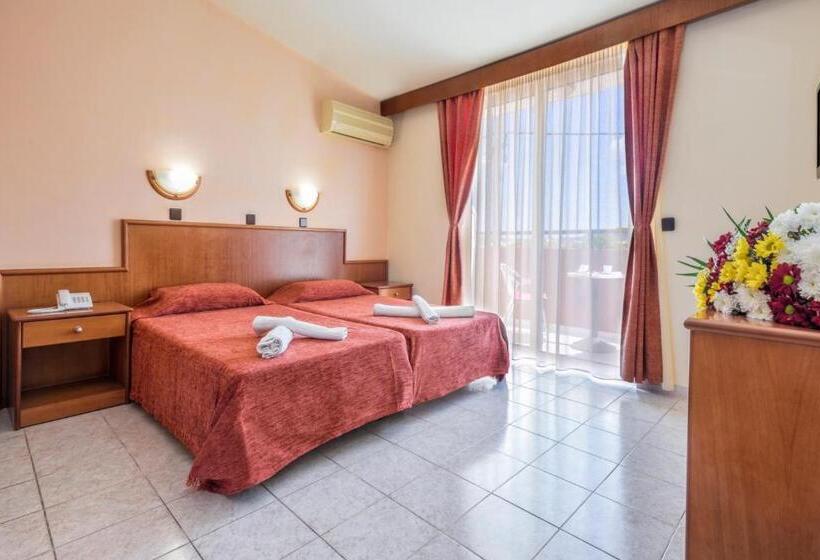 스탠다드 스튜디오, Alea Hotel Apartments