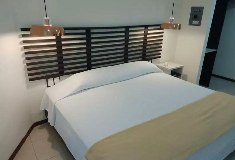 スタンダードルーム, Angeles Suites & Hotel