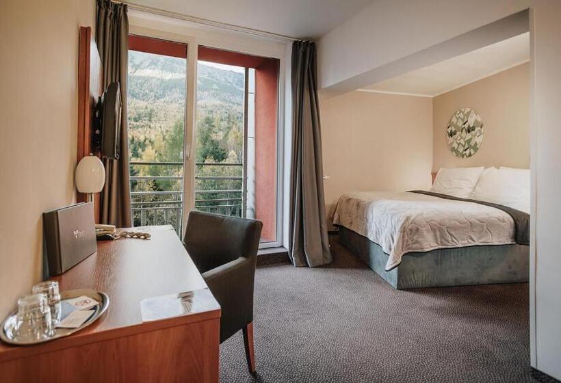 Family Suite, Atrium Hotel   Family Friendly