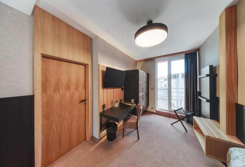 Номер Стандарт, Atrium Hotel   Family Friendly